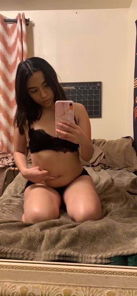 I'm Emily, I'm available for meetup fun add me on Telegram eminic or text me +18638350569 - Image 3